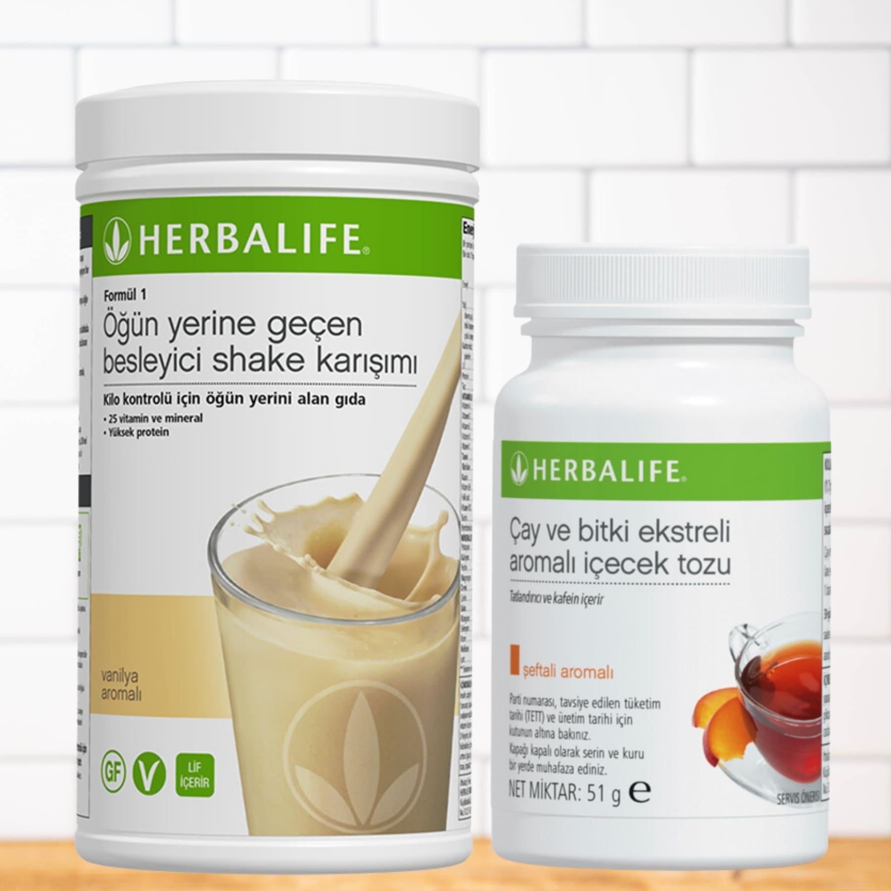 Herbalife Vanilyalı Shake ve Herbalife Şeftali Çayı 51 Gr Herbalife Vanilyalı Shake ve Herbalife Şeftali Çayı 51 Gr